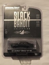 2 GreenLight Collectibles '71 & 70 Chevrolet Chevelle 1:64 free s&h