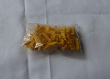 Parker Hasbro - Risiko Herr der Ringe - Ersatzteile - komplette gelbe Armen