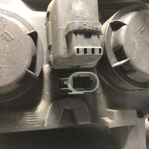 7701047600 Projektor Rechts RENAULT SCENIC 2.0 16V Mnv 5p/b/1998cc