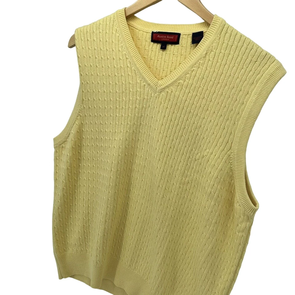 Suéter Austin Reed Para Hombres Mediano Cuello en V Chaleco Amarillo Pullover Tejido con Cable Golf Foto 3 de 4
