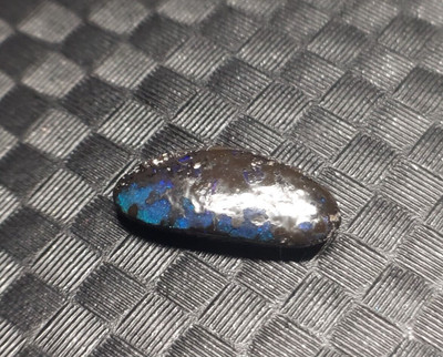 Loose 0.650ct Australian Queensland Bolder Opal Gemstone