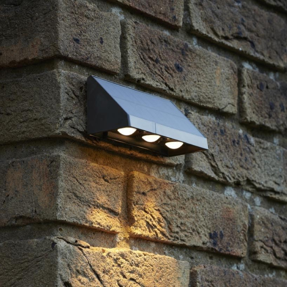 Auraglow Faretti Solari Triplo LED: Illuminazione Giardino e Pareti IP54