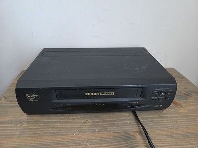Philips Magnavox VHS VRX242AT01 4 Head VCR Plus No Remote Tested 