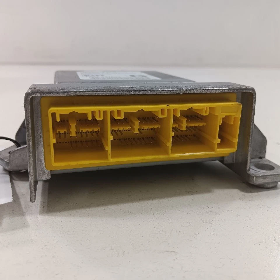 Módulo de control informático ID KR2757K30 compatible con Mazda CX-5 14-15 Foto 2 de 4