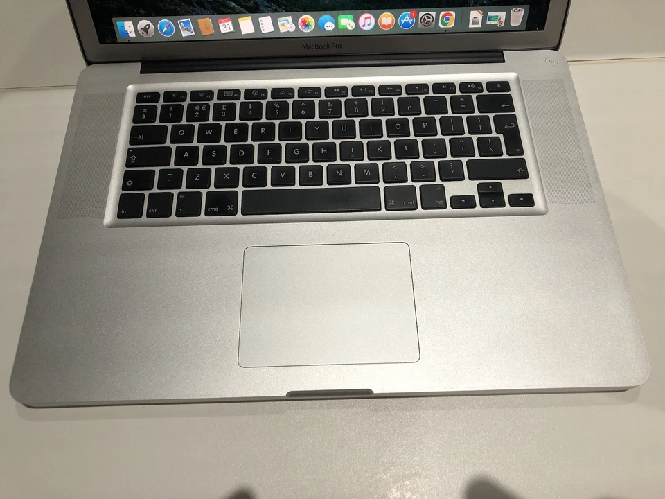 MacBook Pro A1286 - Image 2 of 4
