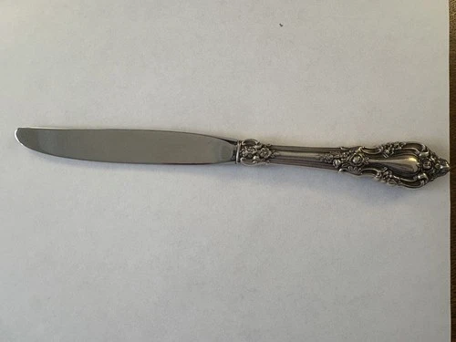 LUNT "ELOQUENCE" STERLING DINNER KNIFE