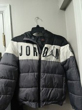 Nike Air Jordan Hooded Puffer Jacket Youth Size Small Coat Smoke Gray Patch