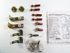 Johnson 1825 Series Folding Door Hardware Parts Kit: 4 Door w/ #38 Knob Package