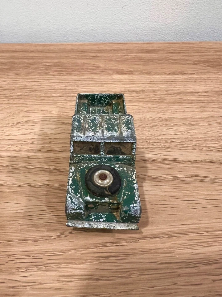 Vintage Corgi 406 Land Rover Series II – Green – Heavy Playwear – Rolls Well - Image 2 of 4