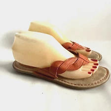Born BOC C52508 Orange Women Size 7 M Leather Tan Flip Flop Slip On Thong Sandal