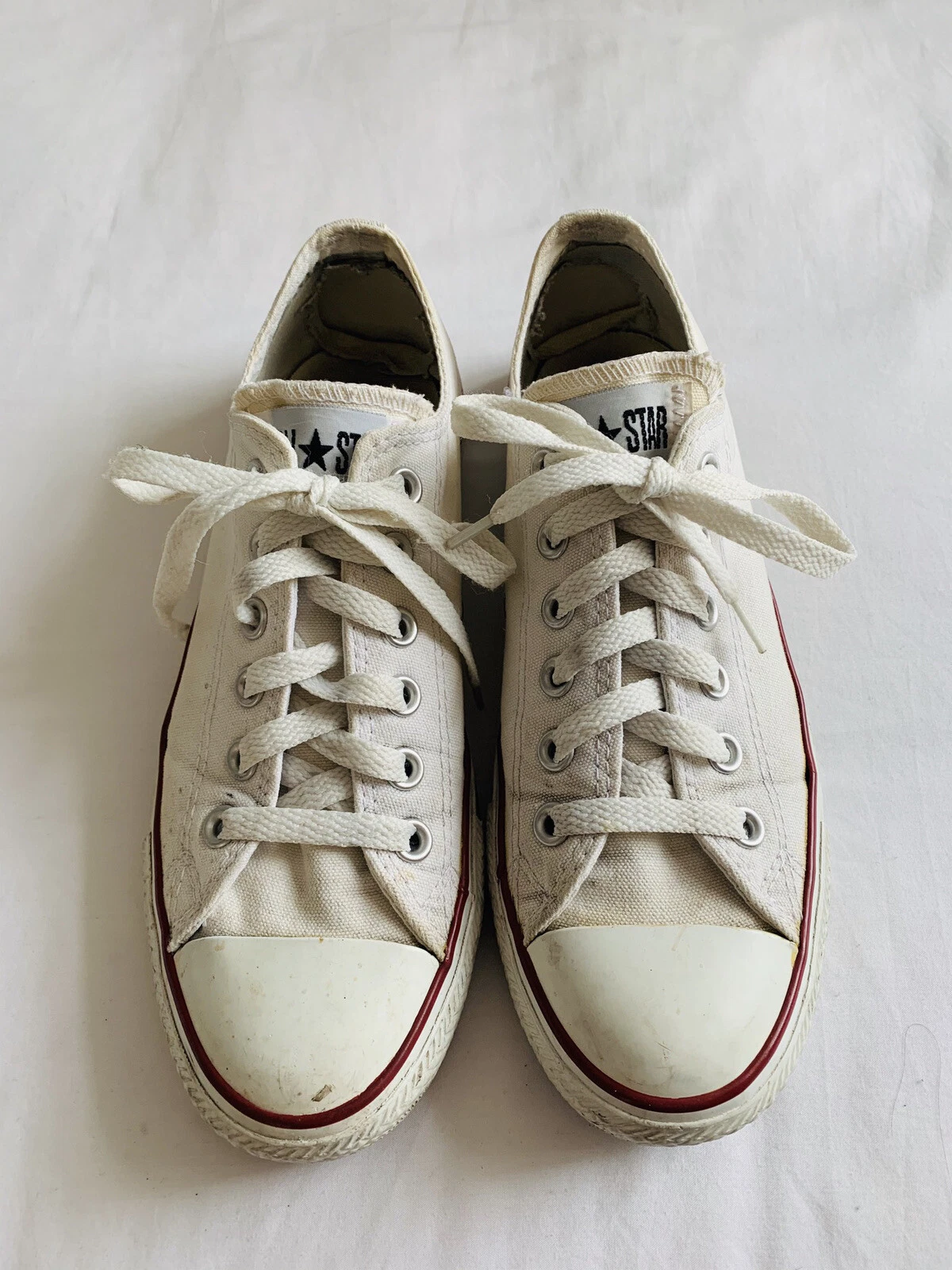 Scarpe da ginnastica Converse bianche All Star Chuck Taylor taglia 6