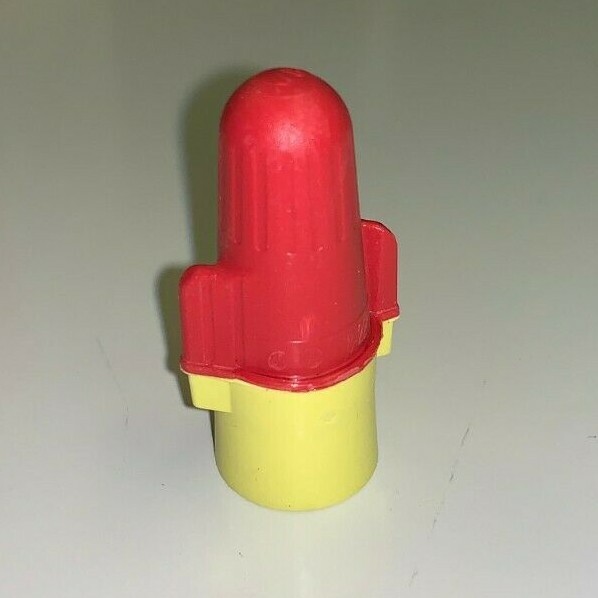 NEW! 3M 054007-43154 Wire Connectors Color Red & Yellow Quantity