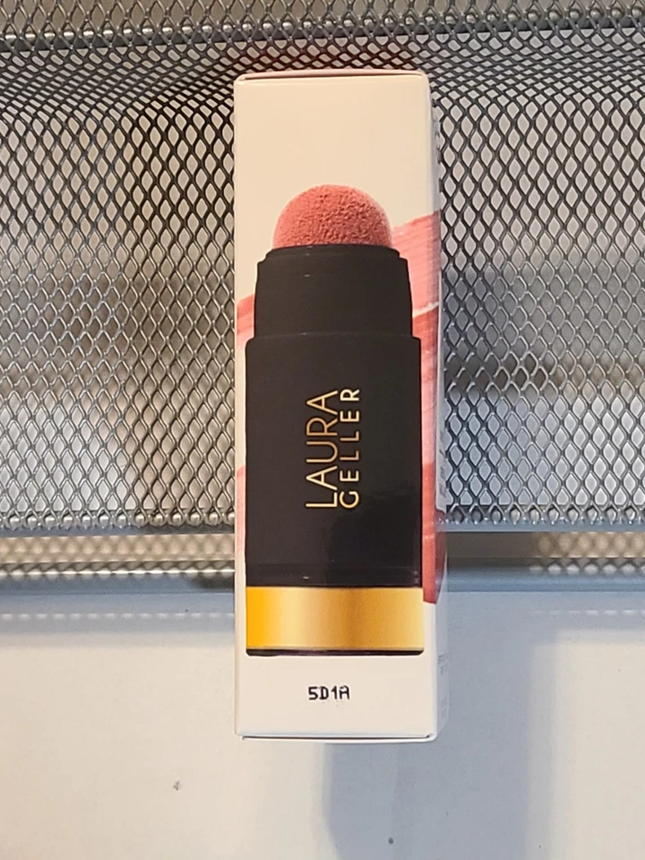 Laura Geller Serum Blush Cheek Tint Practial Pink NIB .34oz 10 ML - Image 4 of 4