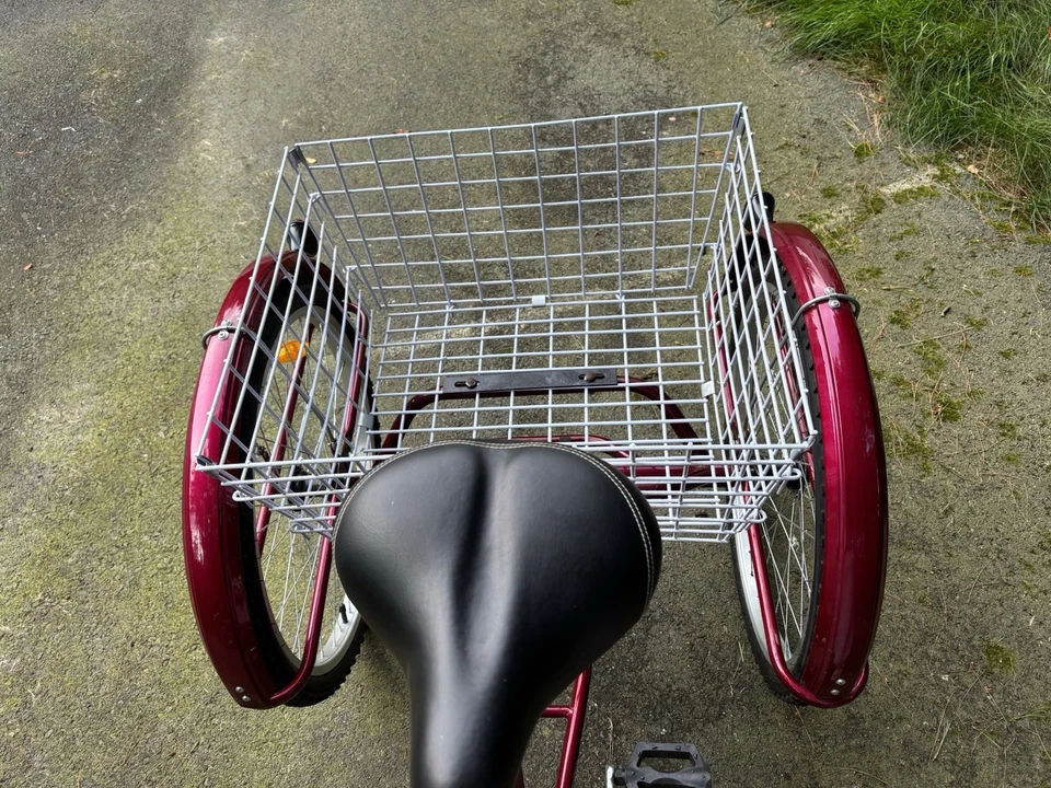 Трехколесный велосипед для взрослых Goplus с корзиной большого размера. 24-дюймовое колесо, пурпурное - Изображение 4 из 4