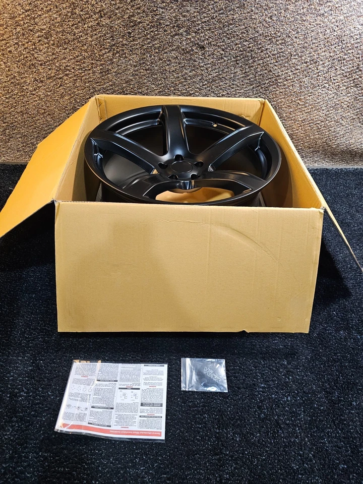 (CANTIDAD 1) Llanta Voxx Hellcat serie 2 negro mate 5 radios 20x9,5 5x115 18 mm Foto 3 de 4