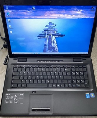 MSI CR70 2M Notebook (17,3'' / Intel Core i5 / 256GB SSD / 6GB RAM)