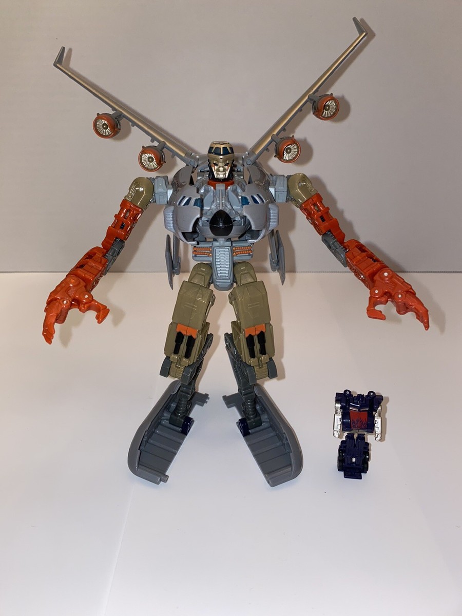 Transformers 2009 Revenge of the Fallen ROTF Voyager