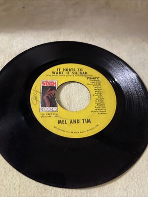 MEL AND TIM: STARTING ALL OVER AGAIN / IT HURTS TO WANT IT .. 45