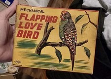 VINTAGE Wind Up~ JAPAN Mechanical Moving/ Flapping Love Bird. Tin 1960s W/ Box