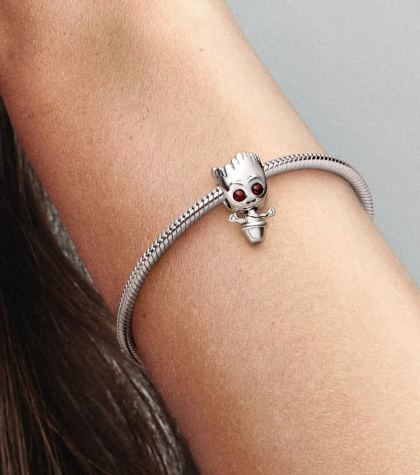 Pandora x Marvel Guardians of the Galaxy Tanzender Groot Charm ( 792554C01 ) - Bild 4 von 4