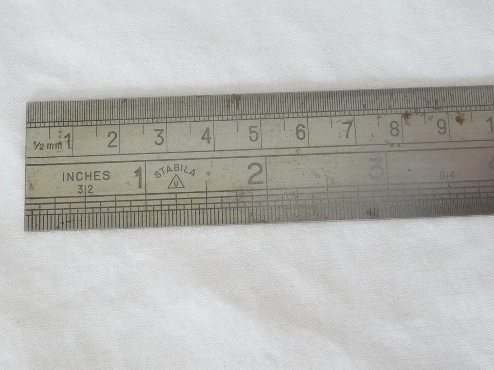 Regla de metal flexible sin óxido Stabila rara de 12" borde recto SAE/Métrica Alemania Foto 3 de 4
