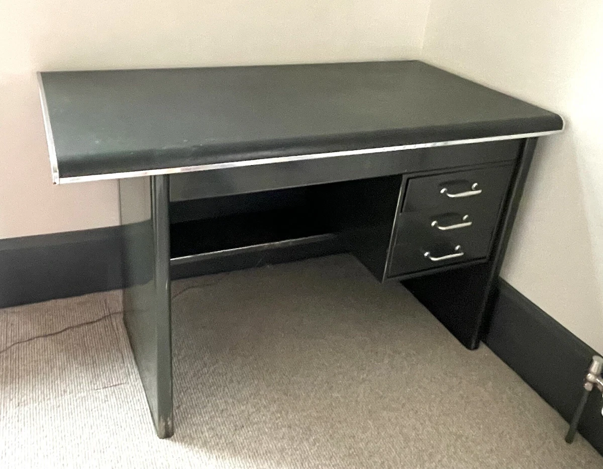 Green on sale metal desk