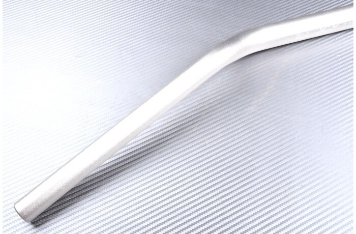 Guidon plat aluminium 28 mm universel pour moto noire