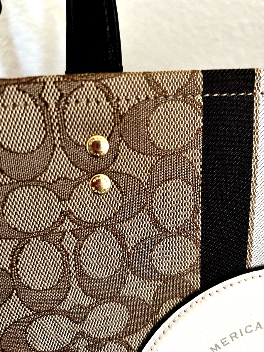 COACH デンプシー COACH Dempsey Tote 40 Jacquard Stripe w Coach Patch Handbag