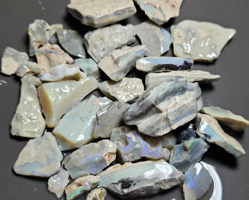 Australian Lightning Ridge NSW solid opal rough parcel 878.5 cts blue purple lot