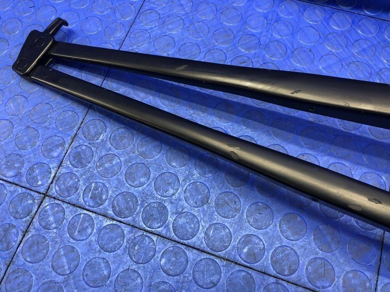 2016-2021 MCLAREN 570S OEM FRONT RIGHT LEFT WINDSHIELD WIPER ARM SET