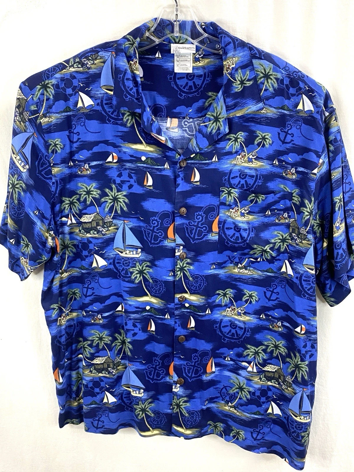 Walt Disney World Resort Hawaiian Mickey/Donald/Pluto/Goofy Shirt Men's XL Blue