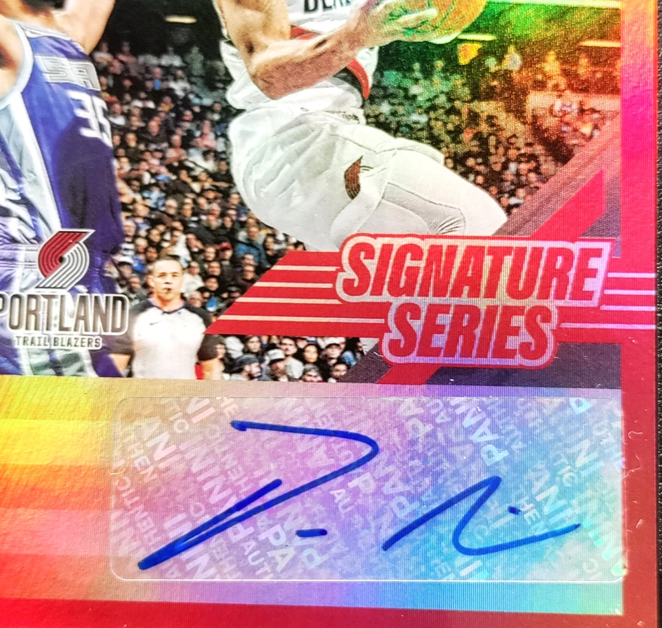Игра Damian Lillard Auto SGC 9 10 2019-20 Donruss Autograph Signature Series голографическая - Изображение 3 из 4