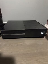 Microsoft Xbox One 500GB Home Console - Black 1540 Used condition Controller