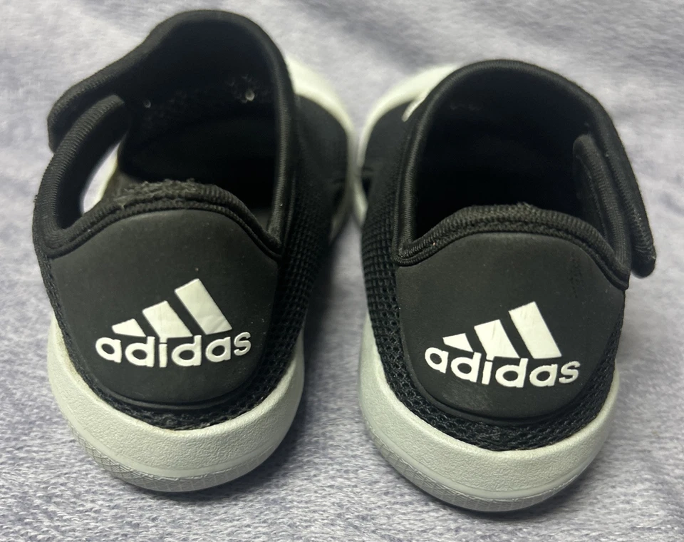 NUEVO Adidas Performance Altaventure 2.0 C Zapatos de Agua Sandalia Negro Niño Niña 10K Foto 3 de 4