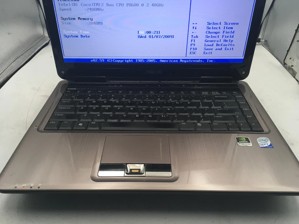 ASUS N81V NOTEBOOK - BOOTS TO BIOS - INTEL CORE 2 DUO P8600 - NO RAM - READ - BB - Image 3 of 4