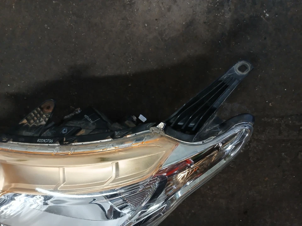 FARO MITSUBISHI L200 N/S LADO IZQUIERDO PASAJERO 2.4 DIÉSEL 2015-2019 TITAN ~ Foto 4 de 4