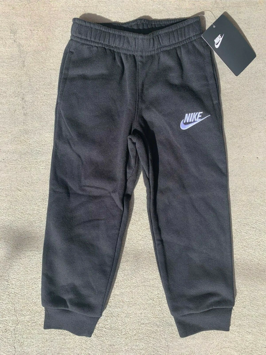 Nike store club cuff