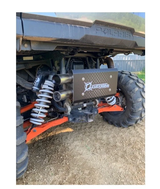 Escape antideslizante de acero inoxidable Aftermarket Assassins para Polaris General y RZR 1000 S Foto 2 de 3