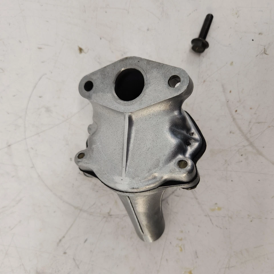 1996 suzuki gsxr750w ENGINE INNER OIL FILTER PICKUP SCREEN - Image 2 of 3