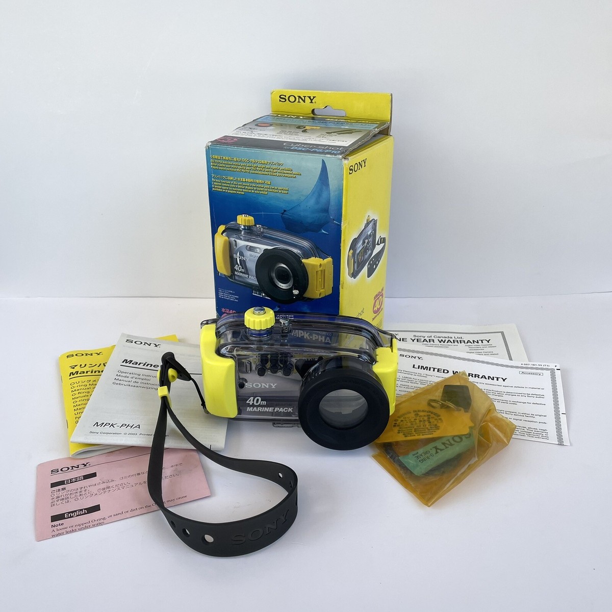 SONY Cyber-Shot Camera Case 40m 132 ft Marine Pack