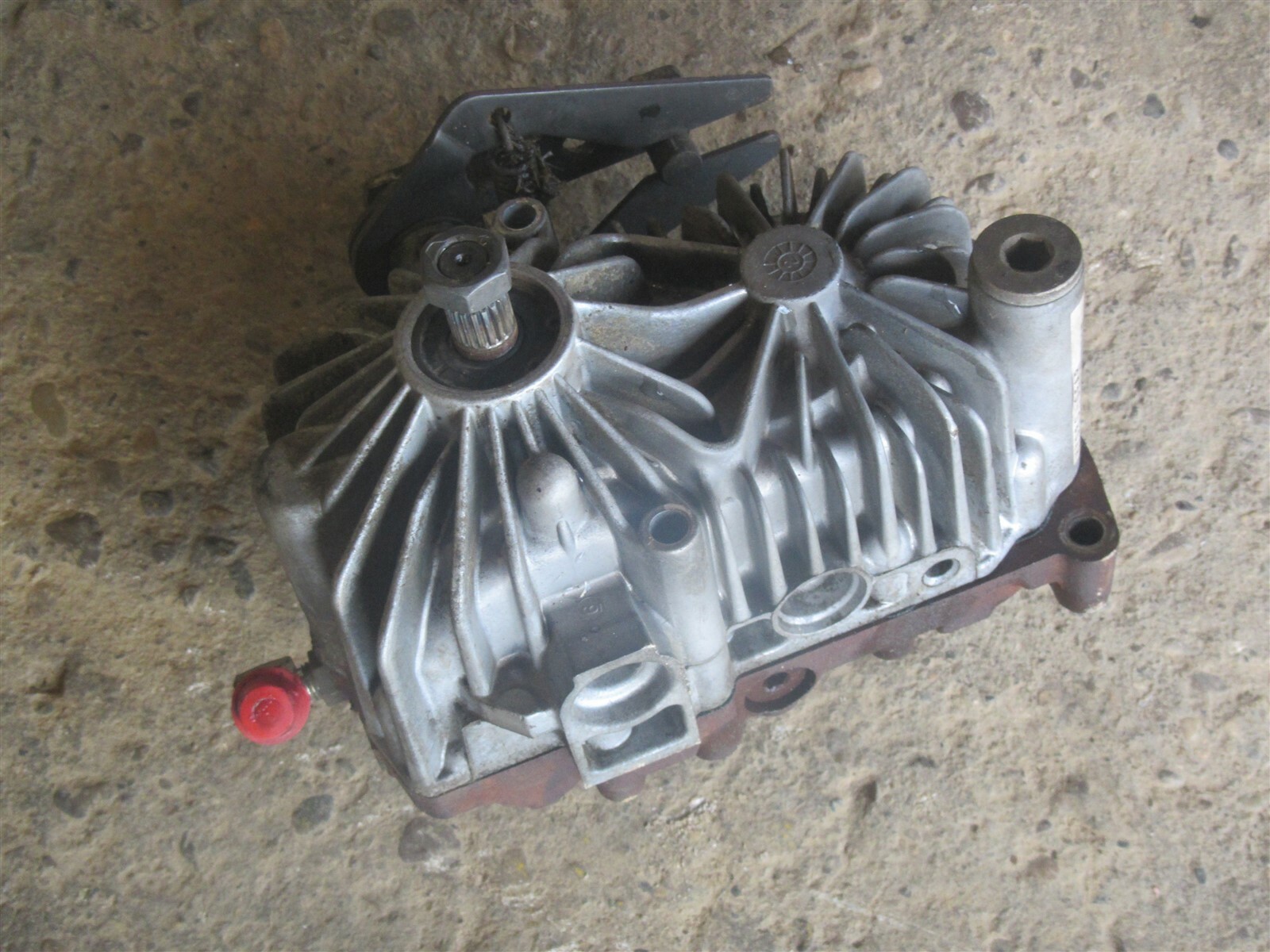 Giunto Sfera Cub Cadet Giunto Sferico Per Sterzo Cub Cadet - Adatto A Modelli LT1018, LT1022, LT1024, Serie 1515-1529, Ricambio HD Switch Tubo Servosterzo Alfa 159 - Foto 11