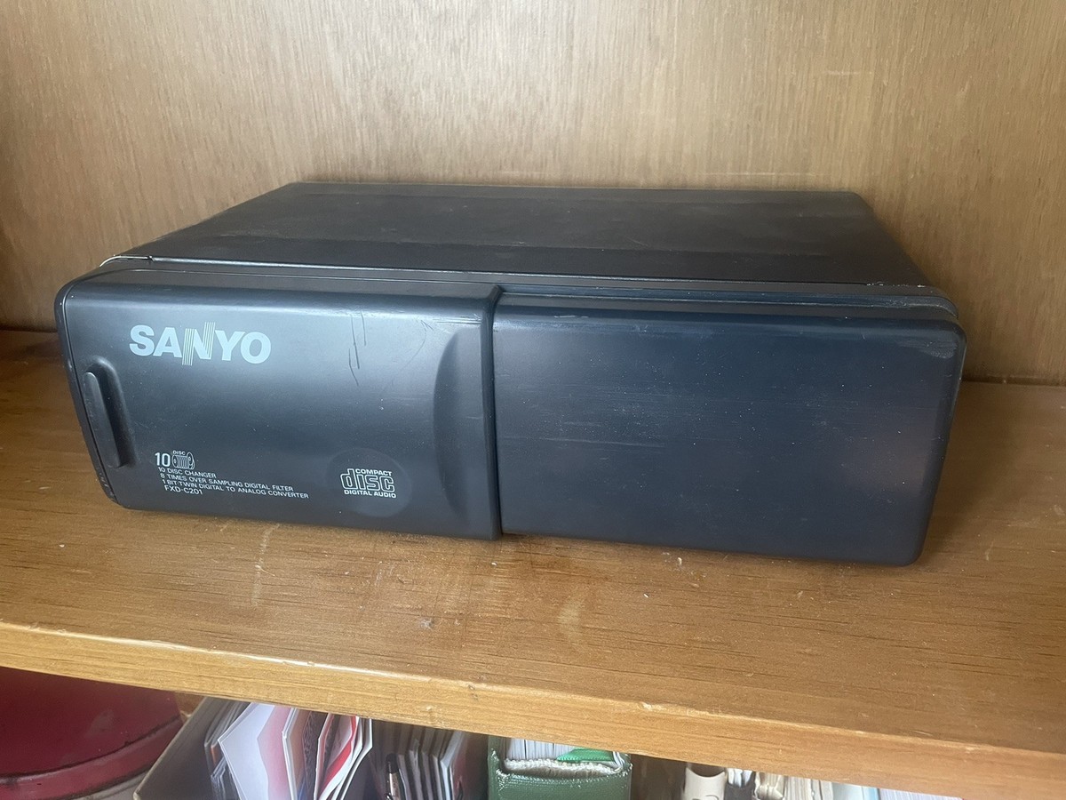【希少】SANYO CDF-MD1 Sanyo 10 Disc CD Changer Model No FXD-C201 AS IS UNTESTED Parts Or