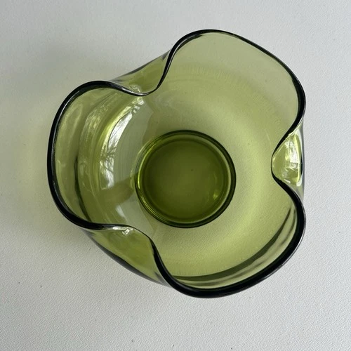 Green Glass Bowl Vintage Anchor Hocking Crimped Edge
