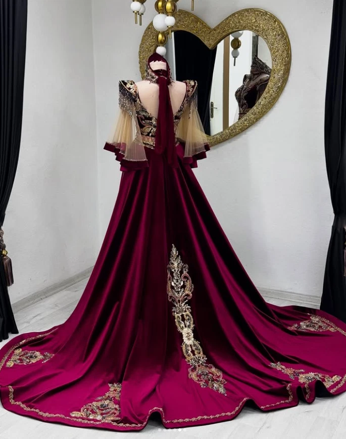 Vestidos de novia musulmanes borgoña mangas largas con tren desmontable sirena Foto 3 de 4