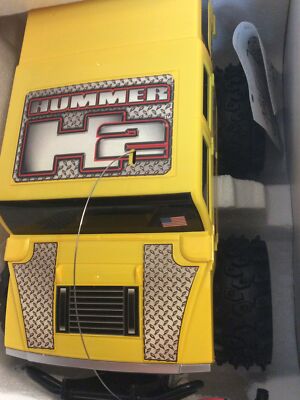NIKKO YELLOW HUMMER H2 RADIO CONTROL 1/18 Adapter Battery Pack