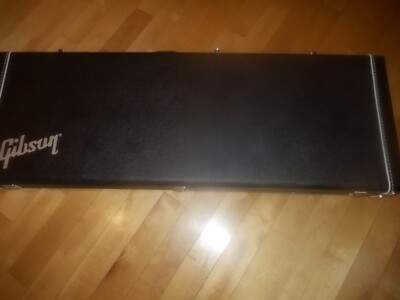 Gibson Moderne Case   New