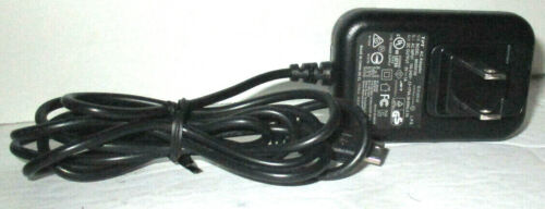 TPT Original Genuine AC Adapter Model M11050100 New - Picture 1 of 3