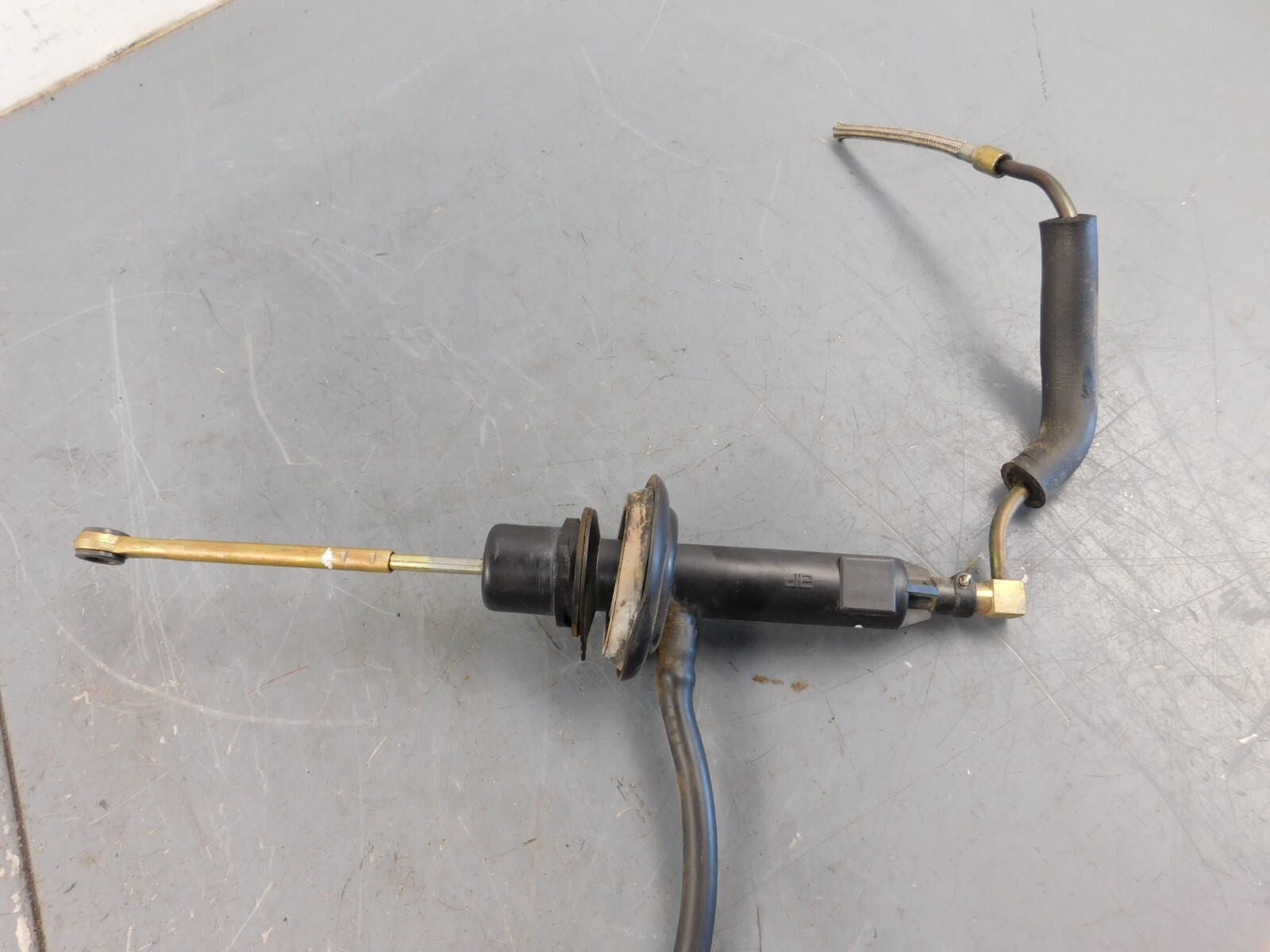 2002 01 02 03 04 Chevy Corvette C5 Z06 Clutch Master Cylinder 5383 F7