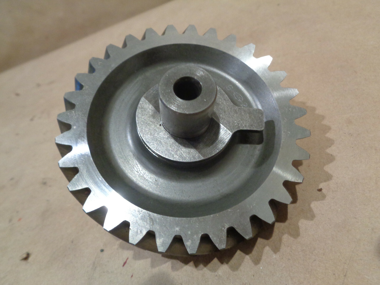 Ferrari 360 - Gearbox Idle Gear For Reverse - P/N 183969
