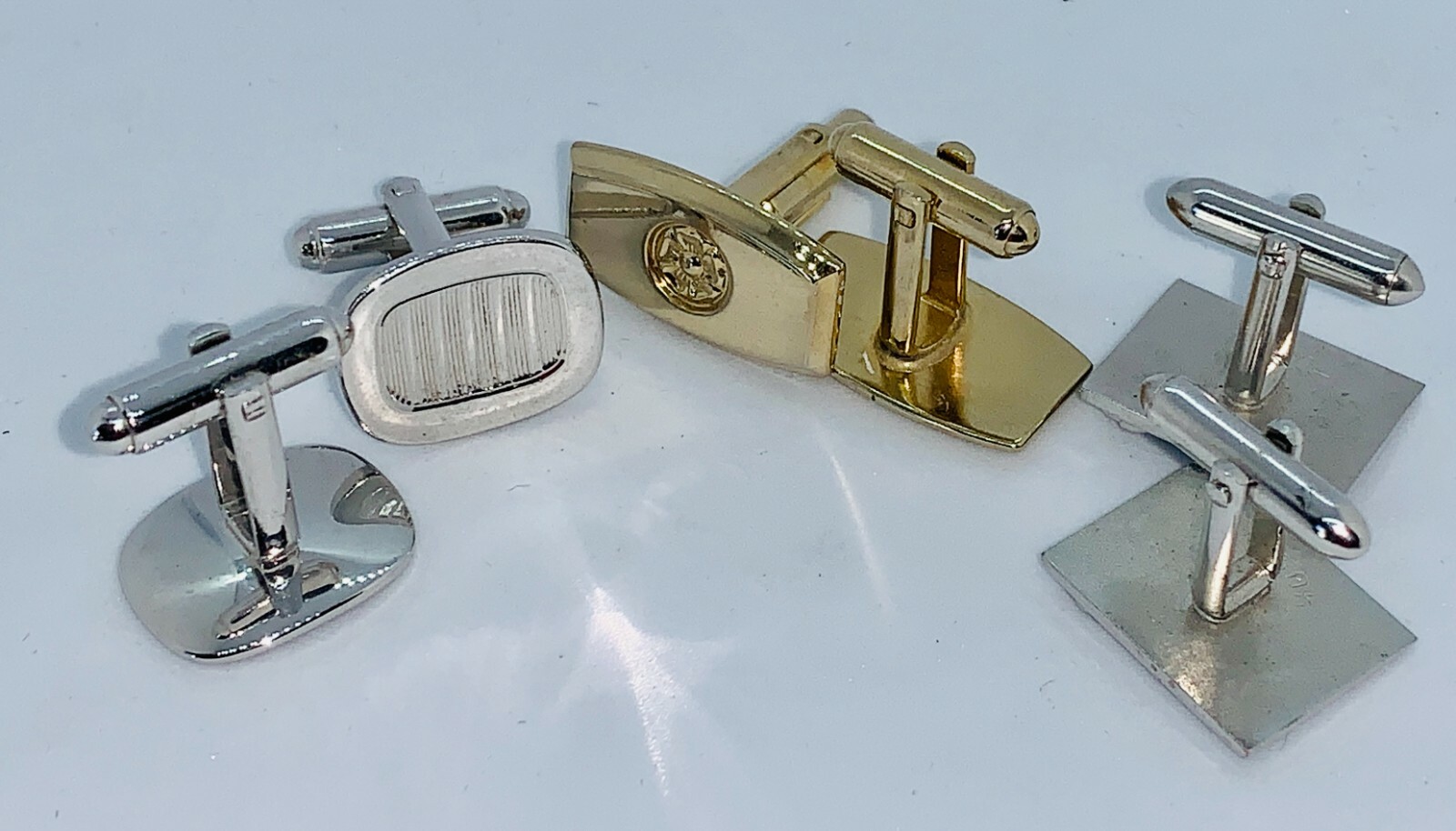Lot of 3 Pair Vintage Mens Cufflinks Gold Tone Silver Tone eBay